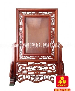 Khung hình thờ chạm dơi gỗ Hương 20*30
